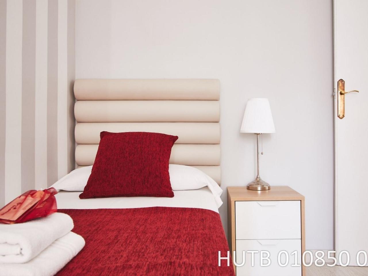 Alcam Lesseps Apartment Barcelona Ngoại thất bức ảnh