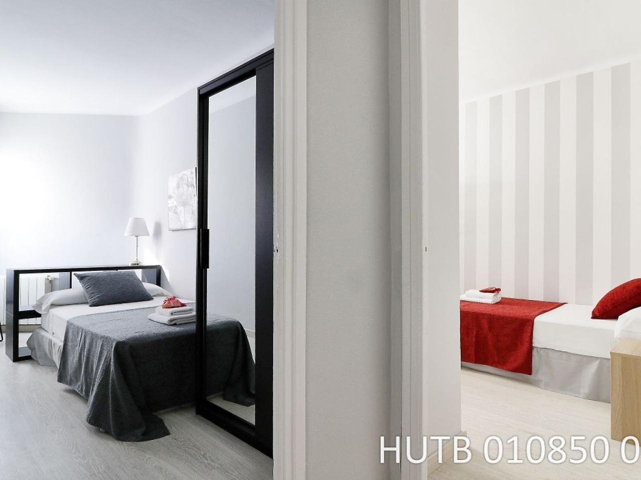 Alcam Lesseps Apartment Barcelona Ngoại thất bức ảnh